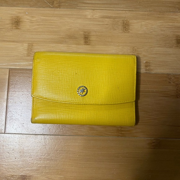 Hunting World Yellow Wallet - Picture 3 of 8